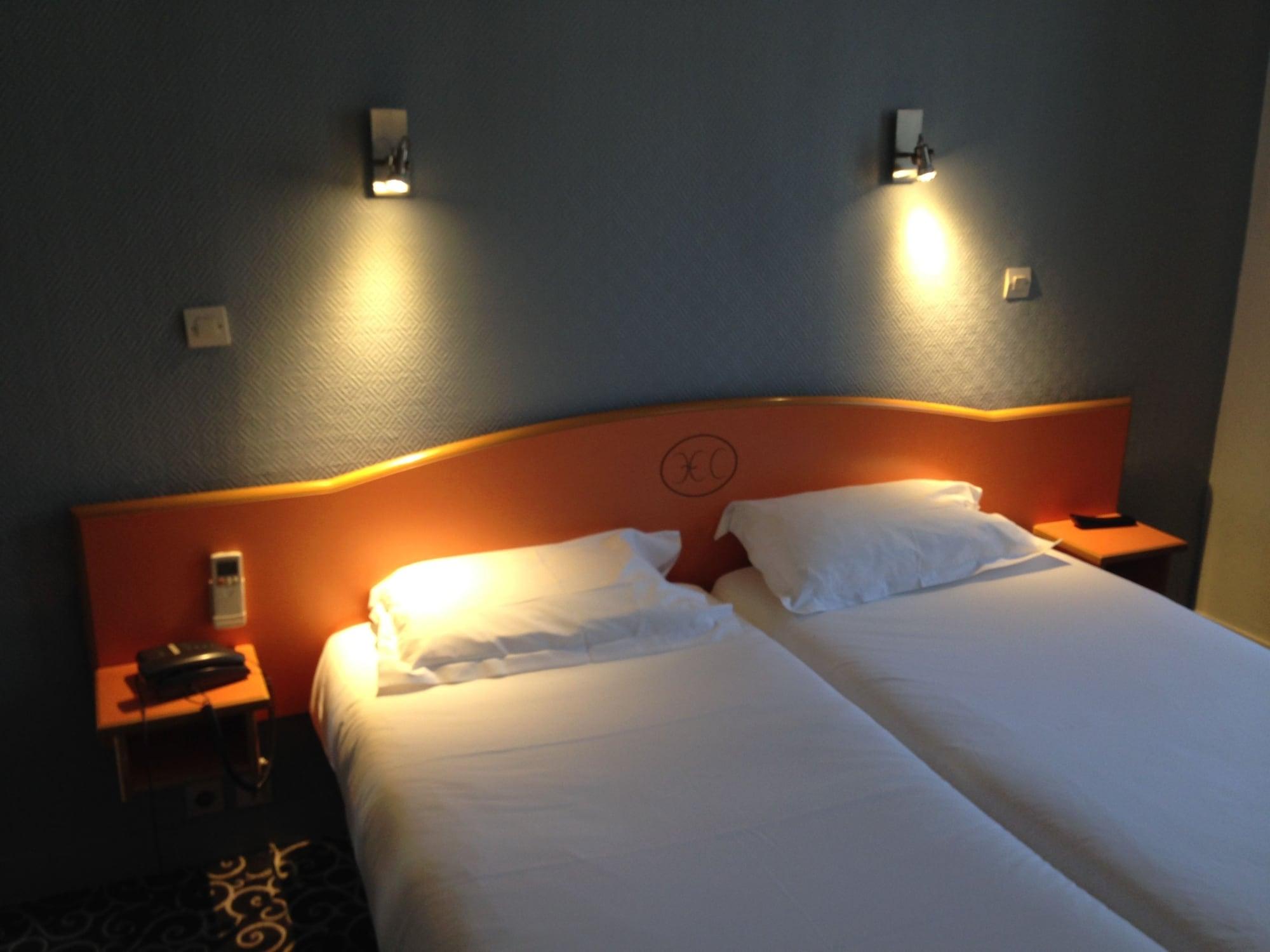 Hotel Prince Albert Gare De Lyon Париж Екстериор снимка