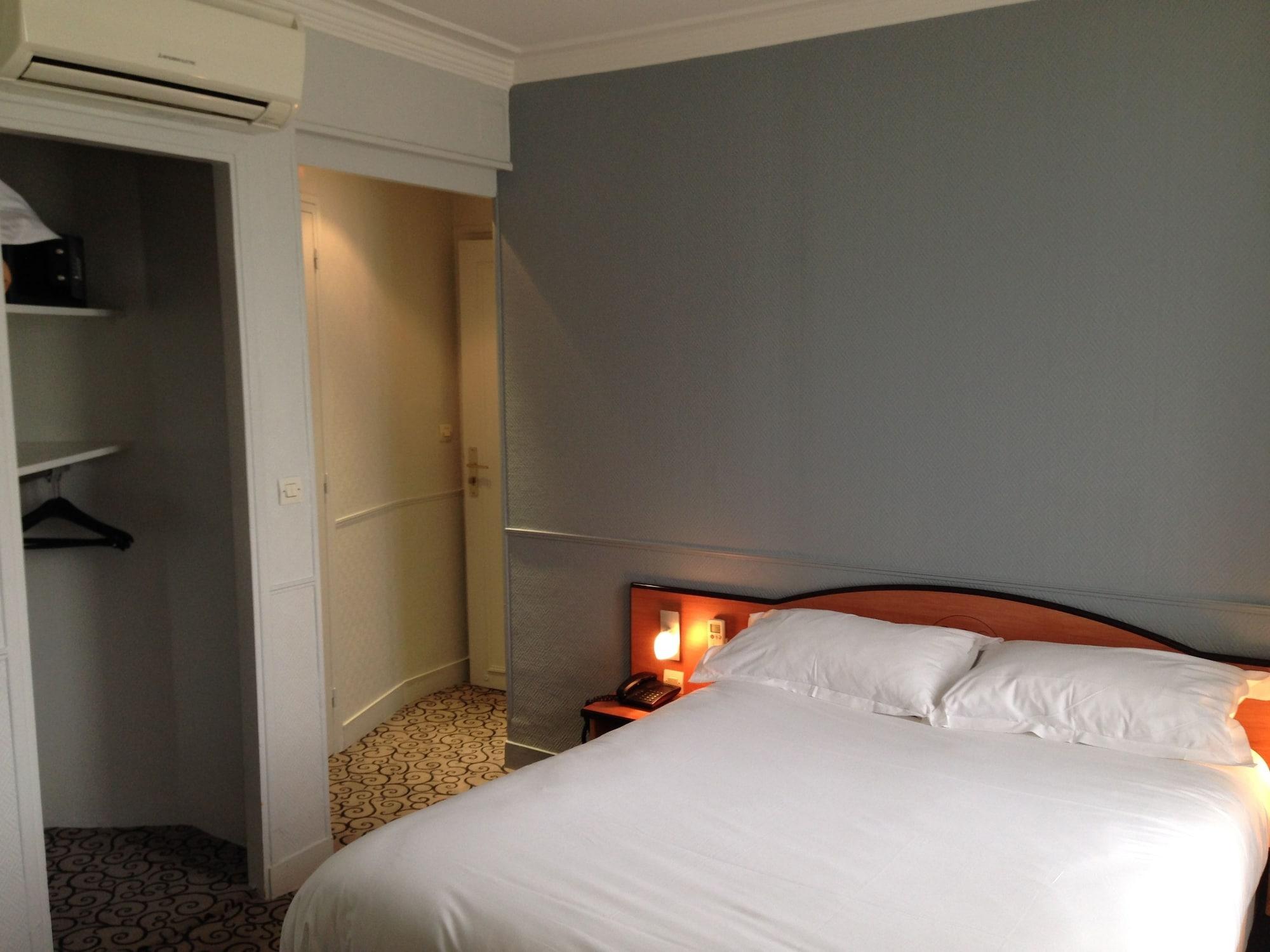 Hotel Prince Albert Gare De Lyon Париж Екстериор снимка